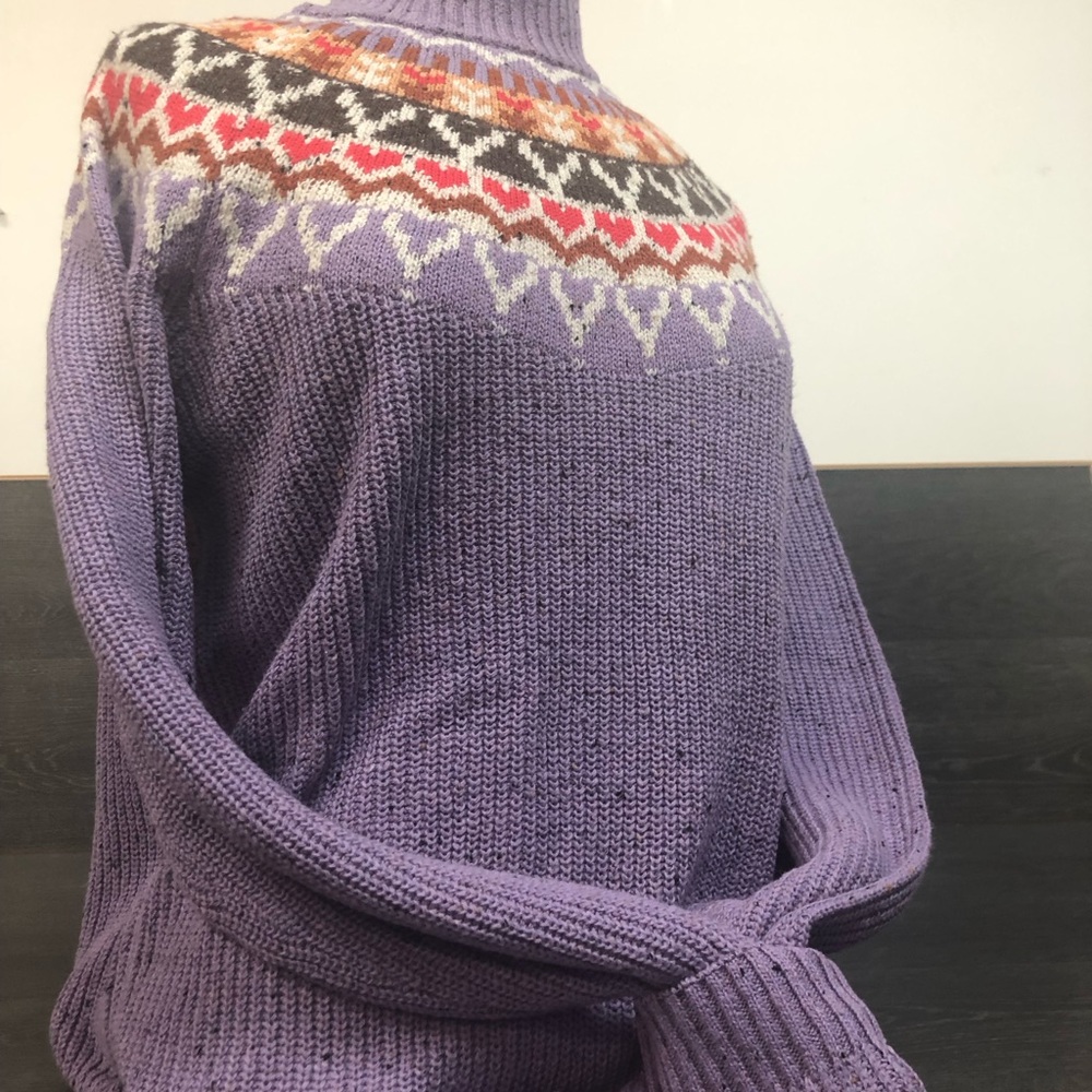 Sweater - Picture 5 of 5